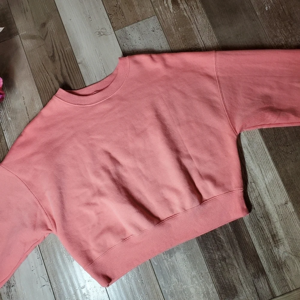 Wild Fable Coral Pink Cropped Drop Shoulder Fleece Pullover Sweatshirt NWOT - Picture 15 of 16